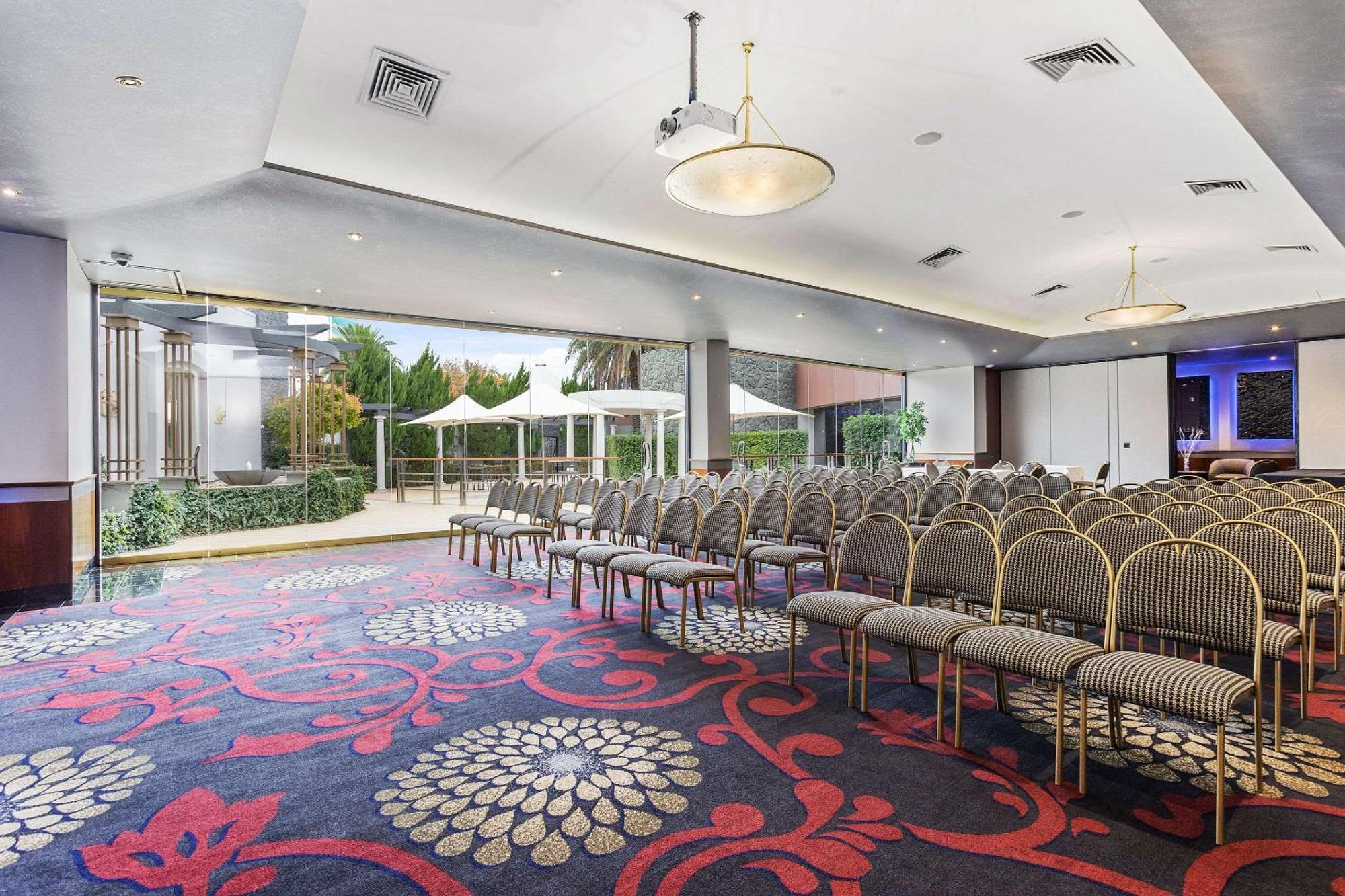Quality Hotel Taylors Lakes Exterior foto