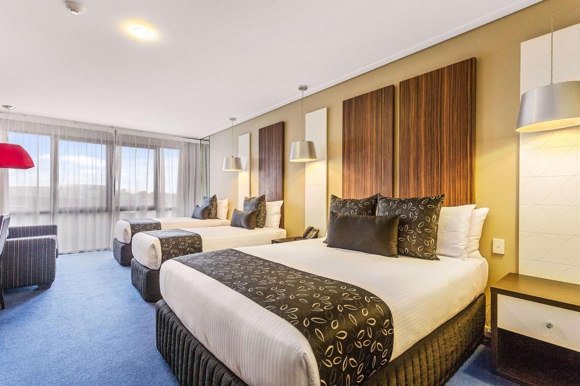 Quality Hotel Taylors Lakes Exterior foto